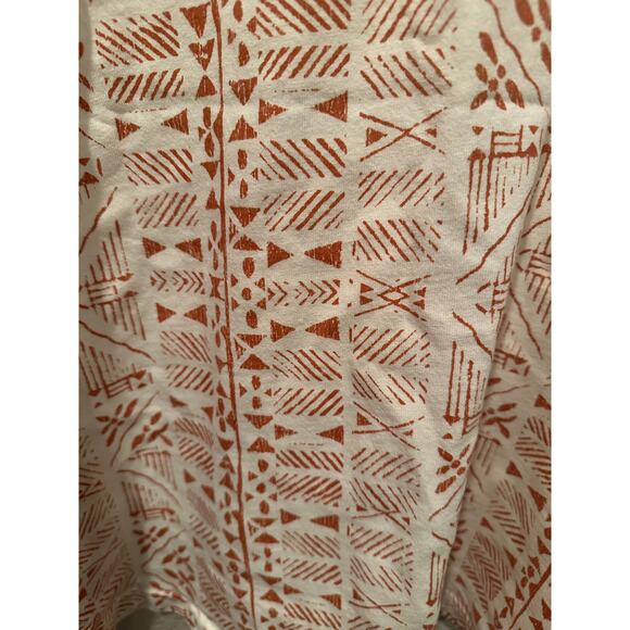 NWOT Disney Parks Aulani Resorts Spirit of Aloha Hawaii Jersey L - Picture 3 of 5